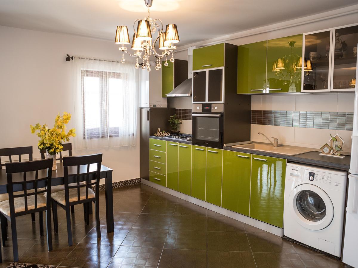 Casa Bella Apartments Bragadiru Buitenkant foto