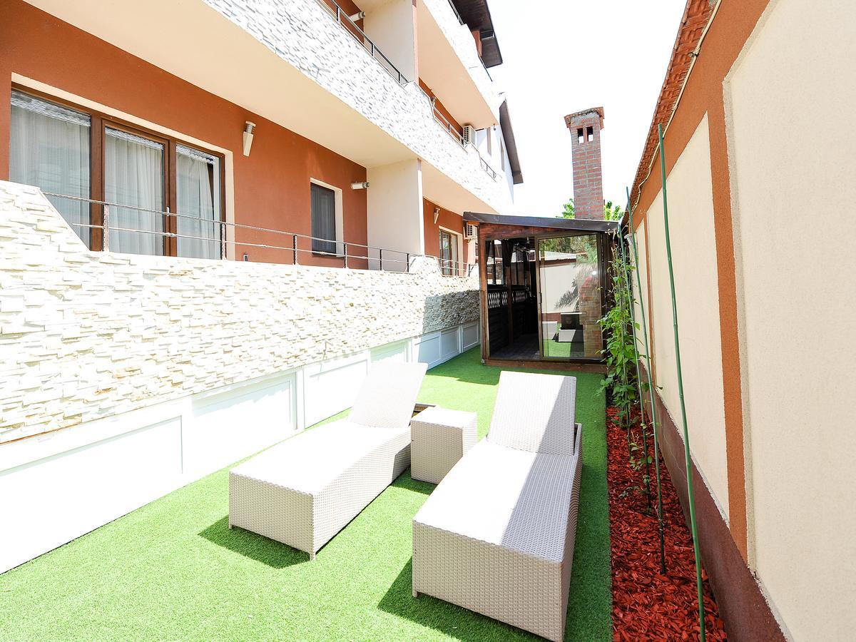 Casa Bella Apartments Bragadiru Buitenkant foto